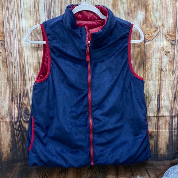 Reversible quilted puffer vest - Picture 3 of 3